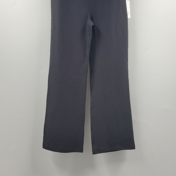 Beyond Yoga Original High Waisted Capri Legging Black NEW - Picture 6 of 9